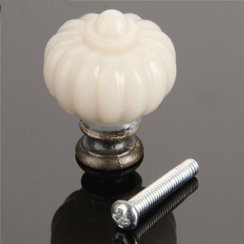 Bouton d'armoire en forme de A - Furniture Hardware Knobs avis et prix