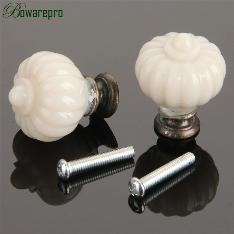 Bouton d'armoire en forme de A - Furniture Hardware Knobs avis et prix